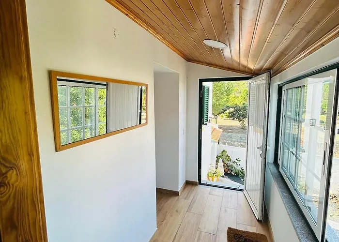 Casinha Da Relva (Azores)